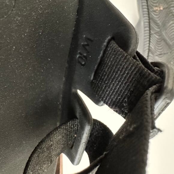 CHACOS  Black Chillos Slide Sandal Size 10 - Picture 10 of 10